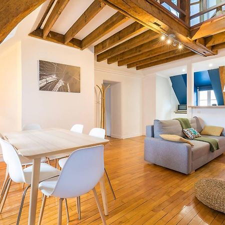 Ferienwohnung La Plume Aux Pieds Du Parvis Saint Jean Dijon Exterior foto
